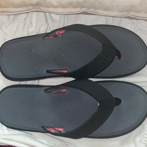 George Men’s FlipFlops 🖤